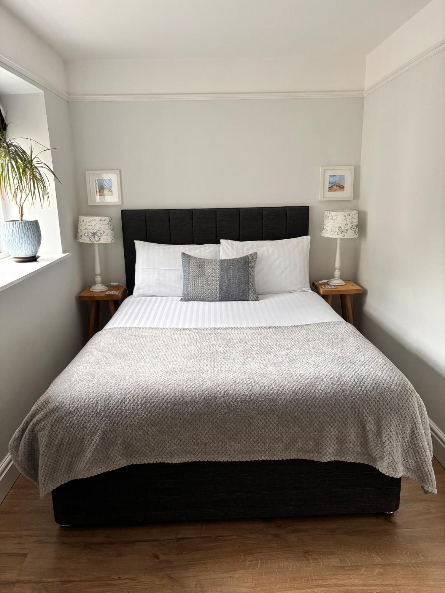The Coach House - In The Countryside Guest House เคนดัล ภายนอก รูปภาพ